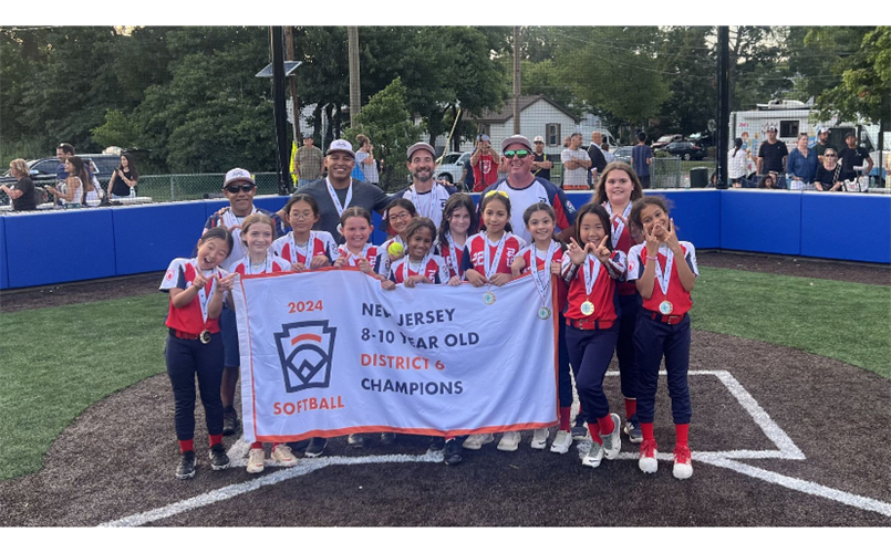 9/10 2024 District 6 Softball Champions